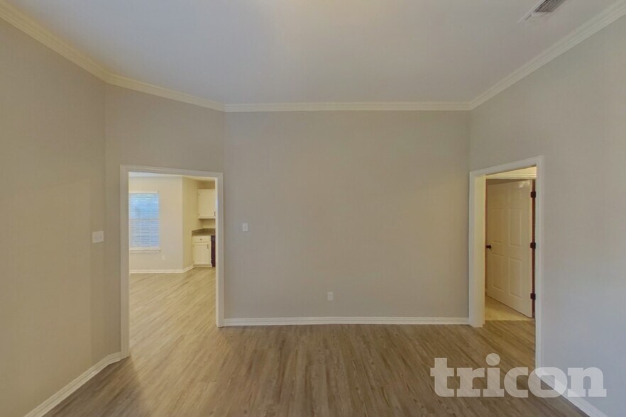 Building Photo - 1012 Brookhaven Dr