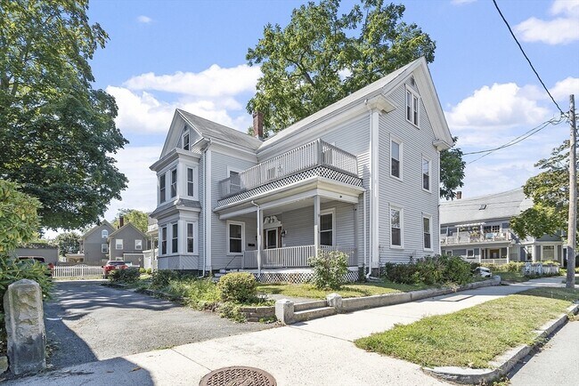 Primary Photo - 159 North St