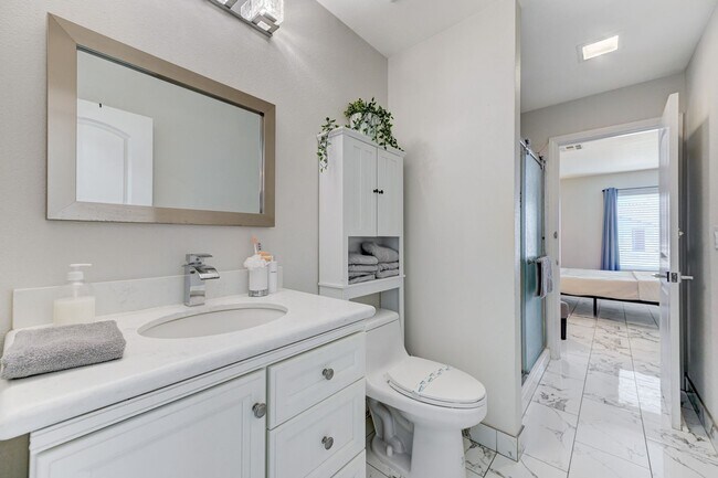 Building Photo - 6701 Chehalis Cir