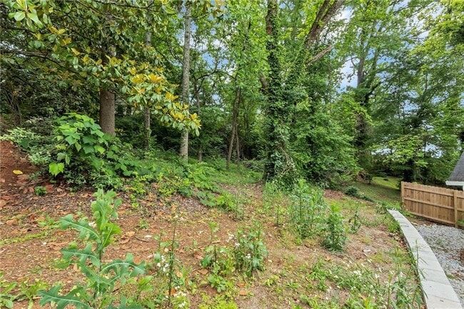 Building Photo - 2084 Bethel Dr NW