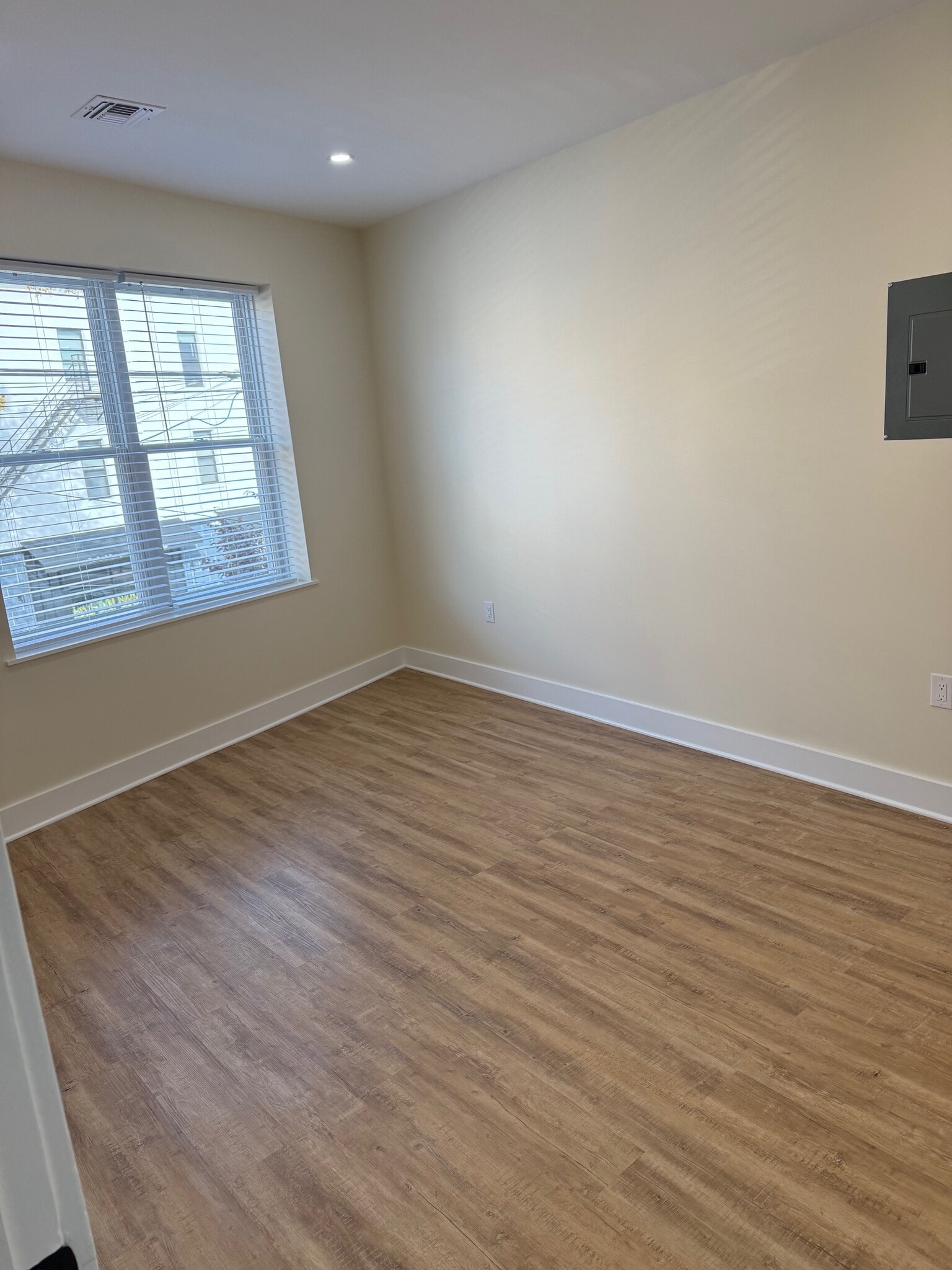 Building Photo - 78 Jefferson St