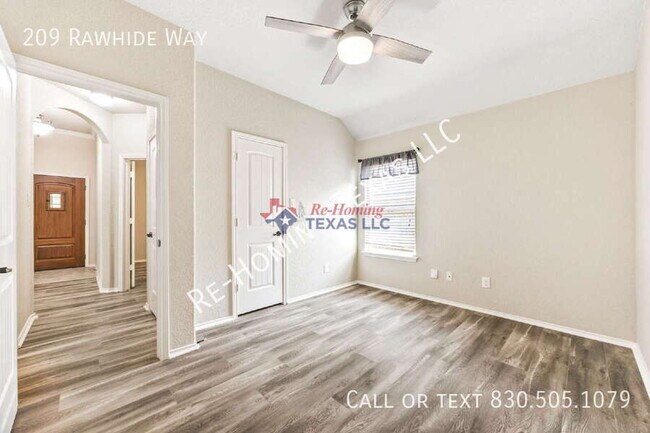 Building Photo - 209 Rawhide Way