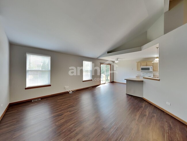 Building Photo - 1304 Partridge Dr