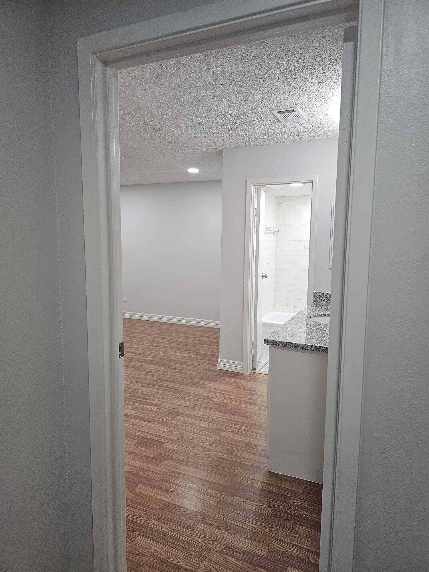 Building Photo - 6601 Sands Point Dr