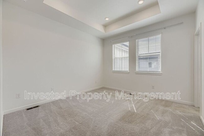 Building Photo - 7488 W Pacific Ln