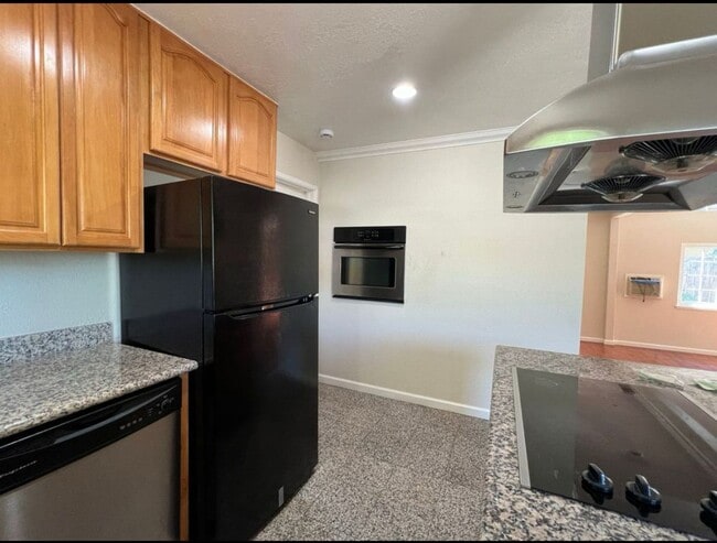 Building Photo - Blacow home for rent! $3499