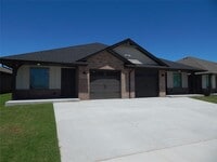 Building Photo - 11320 Keystone Rd