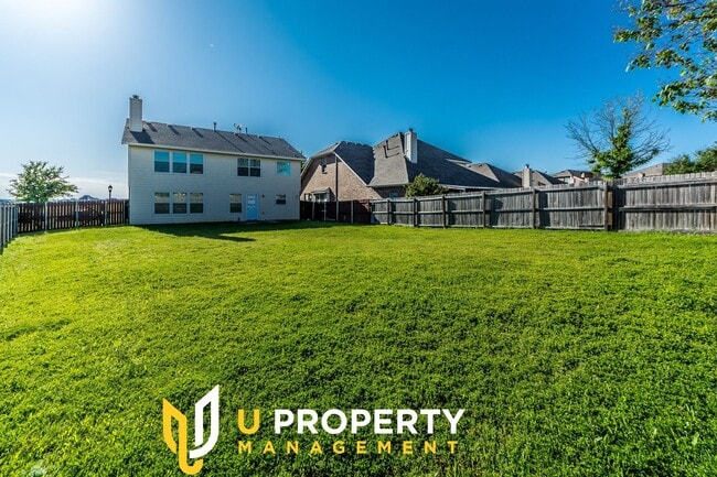 Building Photo - 5425 Smt Vw Dr