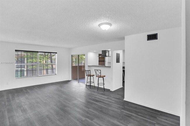Building Photo - 4211 NW 19th St