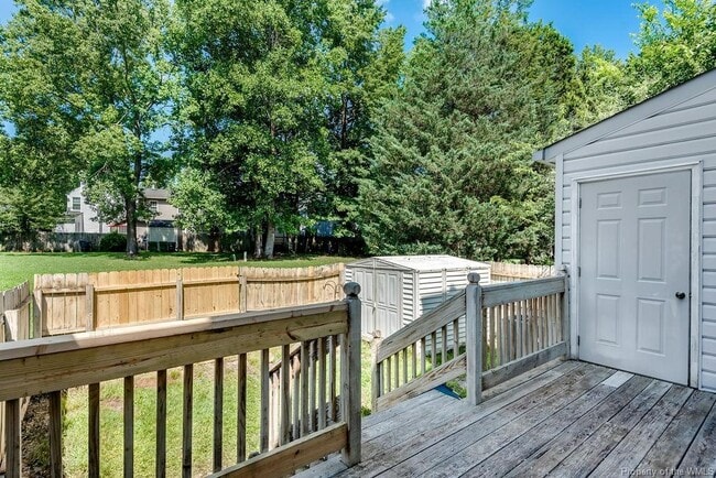 Building Photo - 1649 Skiffes Creek Cir