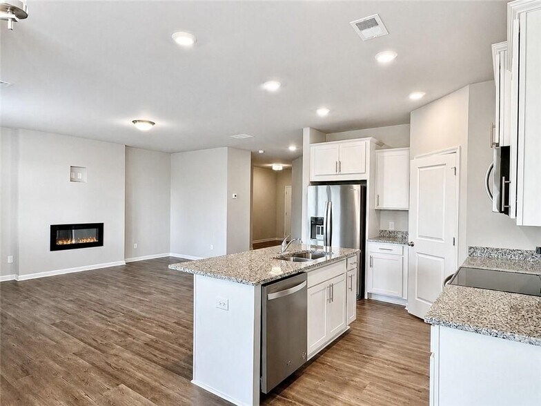 Building Photo - 123 Mill Pond Ln