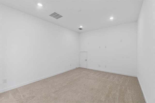 Building Photo - 212 Invermore Dr
