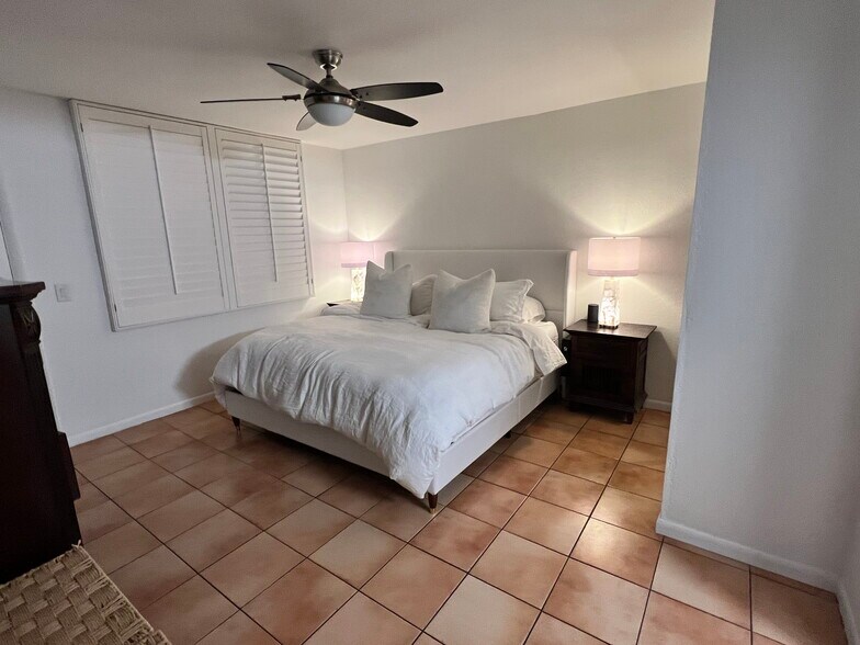 Building Photo - 3021 Albatross Rd