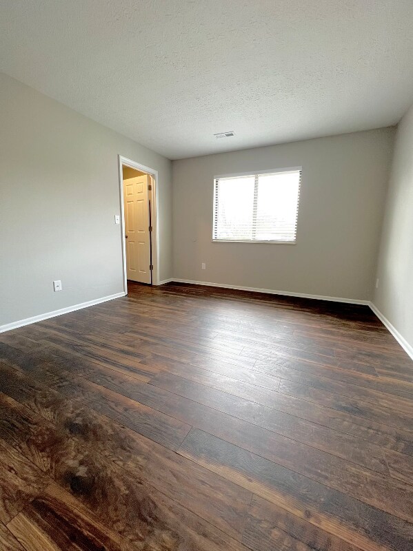 Building Photo - 2265 Hedgerow Road