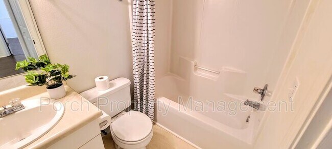 Building Photo - 2041 Marquesas Ln