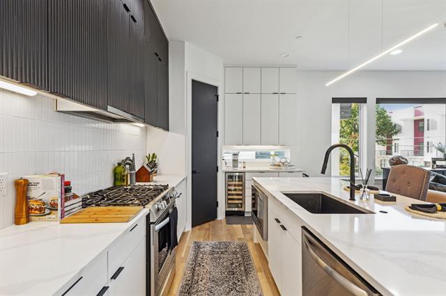 Building Photo - 2916 Hawthorne Ave