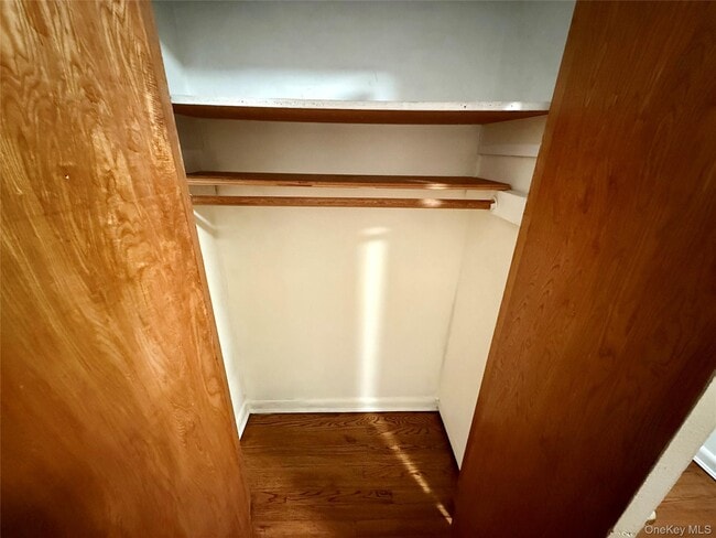 Building Photo - 29 Smith St