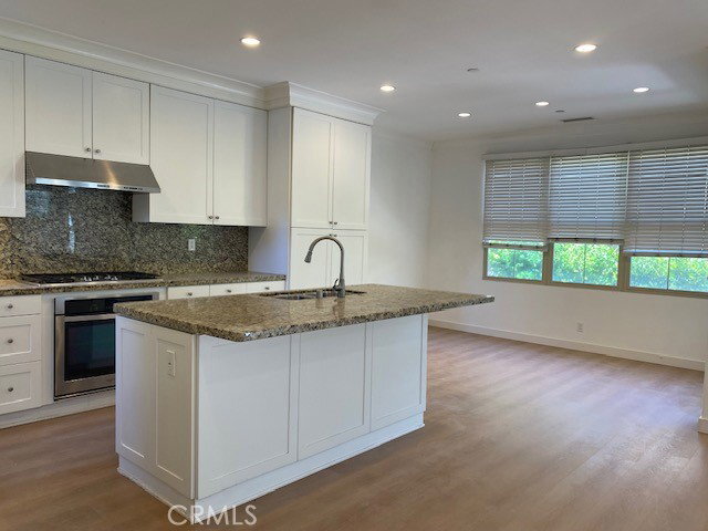 Building Photo - 67 Ashdale