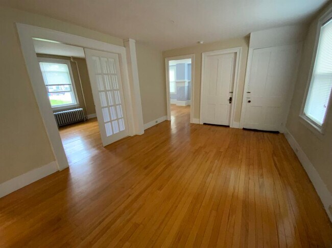 Building Photo - 161A Nashua, a