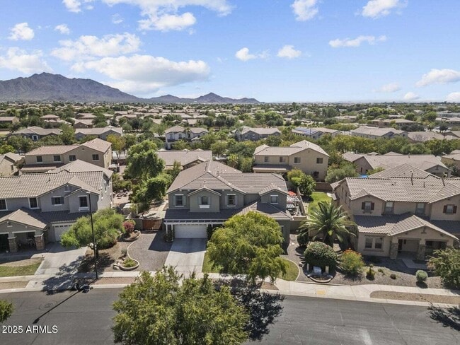 Building Photo - 2879 E Janelle Way