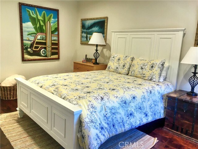 Building Photo - 104 Avenida Caballeros