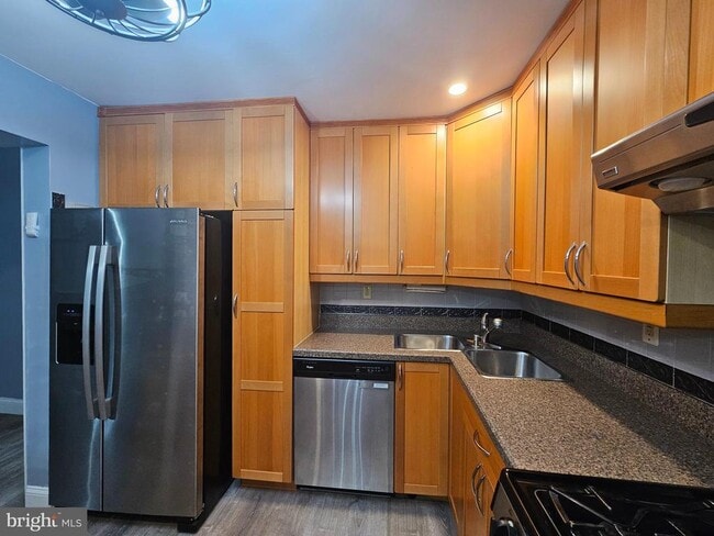 Building Photo - 48 Lehavre Ct