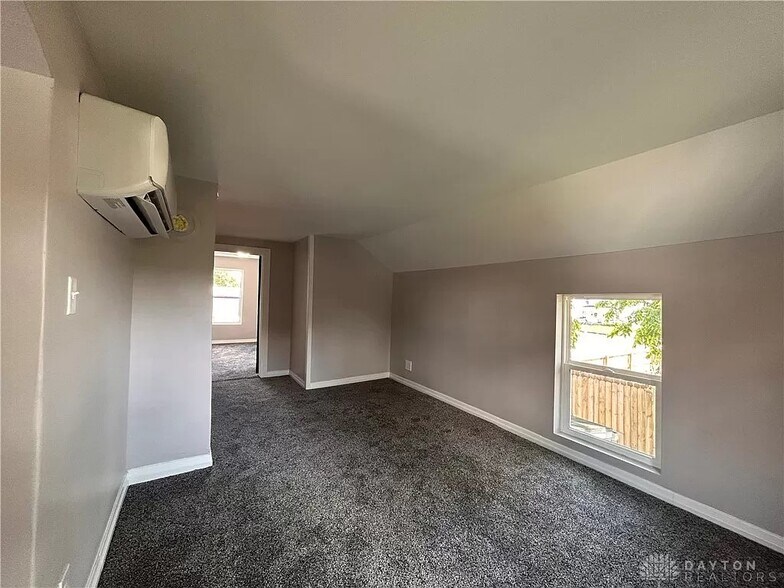 Living Room - 510 Lincoln St