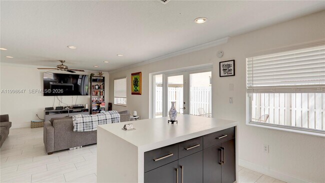 Building Photo - 1237 NW 125th Terrace