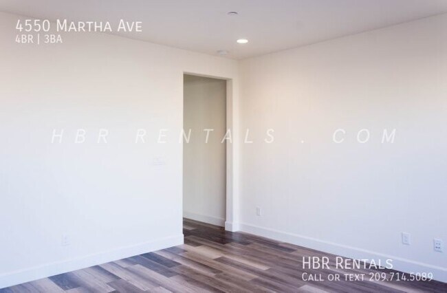 Building Photo - 4550 Martha Ave
