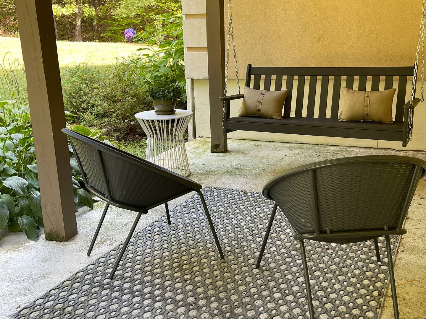 Building Photo - 20 Maple Hill Rdge