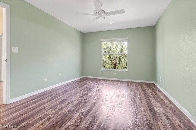 Building Photo - 26705 Little John Ct