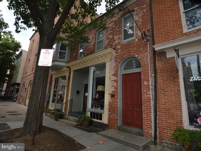 Building Photo - 41 E Patrick St