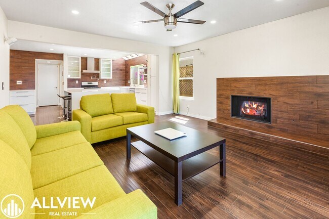 Building Photo - Beautifully Upgraded Home in Prime Mission Viejo Location