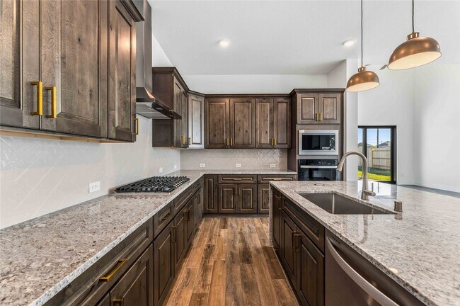 Building Photo - 3710 Highcliffe Dr