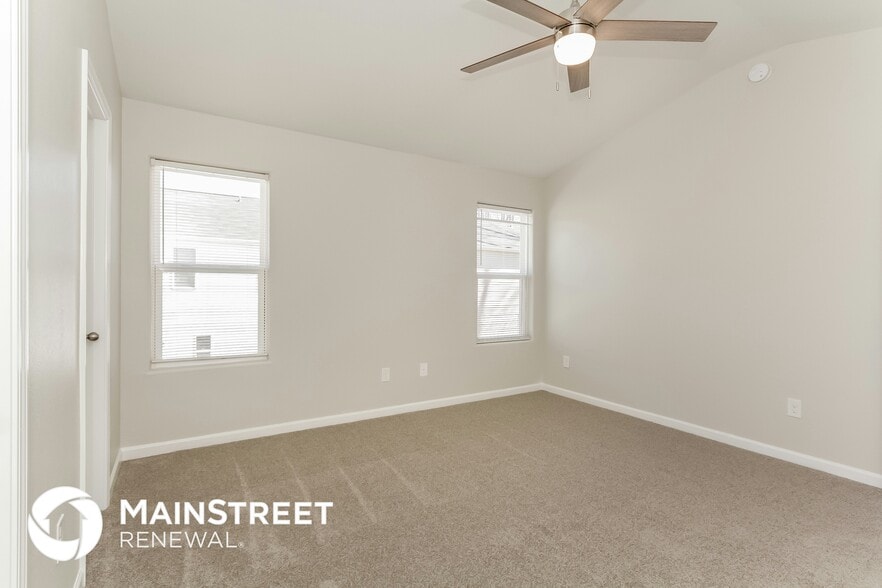 Building Photo - 4009 Tulocay Ln