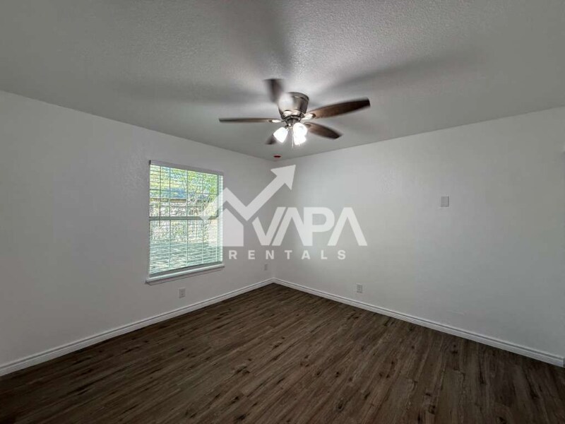 Building Photo - 5507 Prairie Flower Dr