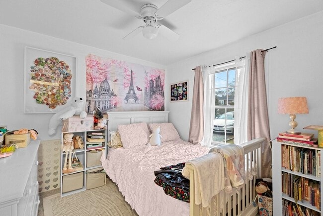 Building Photo - 4 Wianno Way