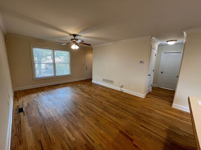 Building Photo - PRE-LEASING FOR AUGUST 2026!