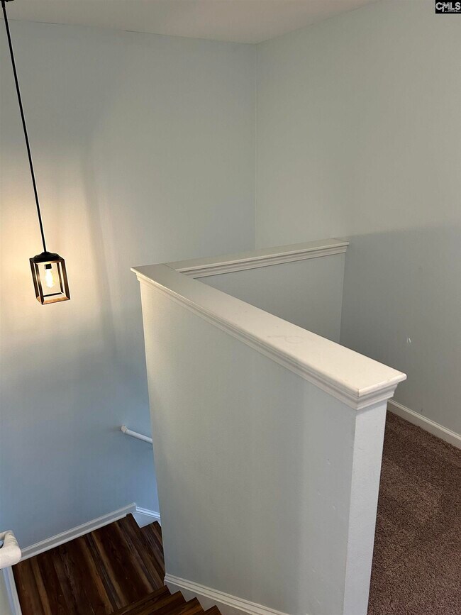 Building Photo - 454 Westmoreland Rd