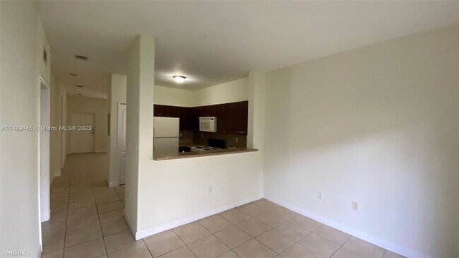 Building Photo - 3 br, 2 bath House - 2735 SE 16th Ave Unit...