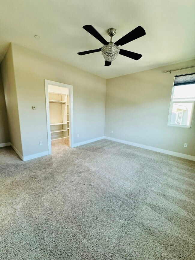 Building Photo - 4285 Trolan Ln