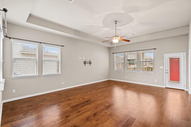 Building Photo - 121 Greene