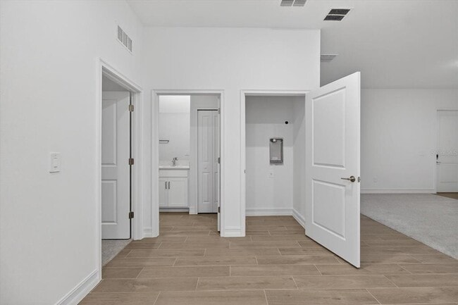 Building Photo - 6925 116th Ct E