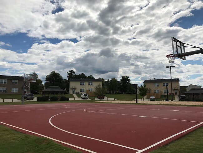 Building Photo - PRE-LEASING FOR JULY 10TH!  1/2 OFF SECURI...
