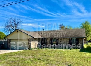 Building Photo - 6204 NW 30th St