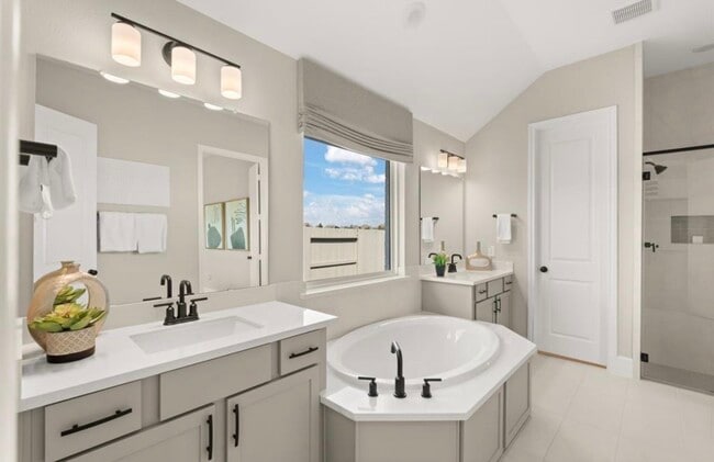 Building Photo - 4722 Mulberry Shrubs Ln