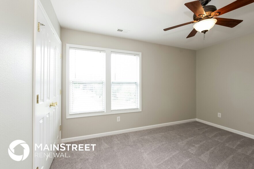 Building Photo - 382 Tortoise Ln