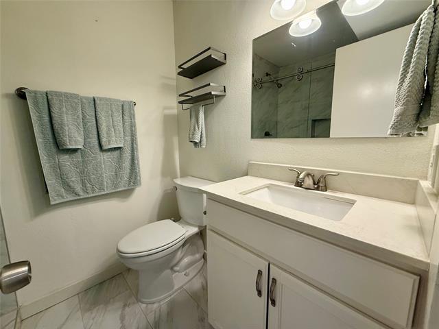 Building Photo - 2807 Throckmorton St