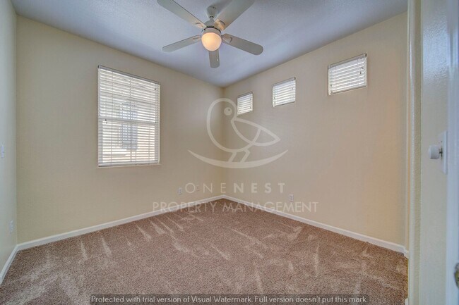 Building Photo - 316 Phoenix Cir