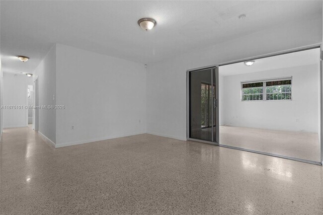 Building Photo - 3269 SW 23rd St